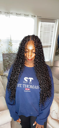 Medium Size-Waist Length Knotless Goddess Braids